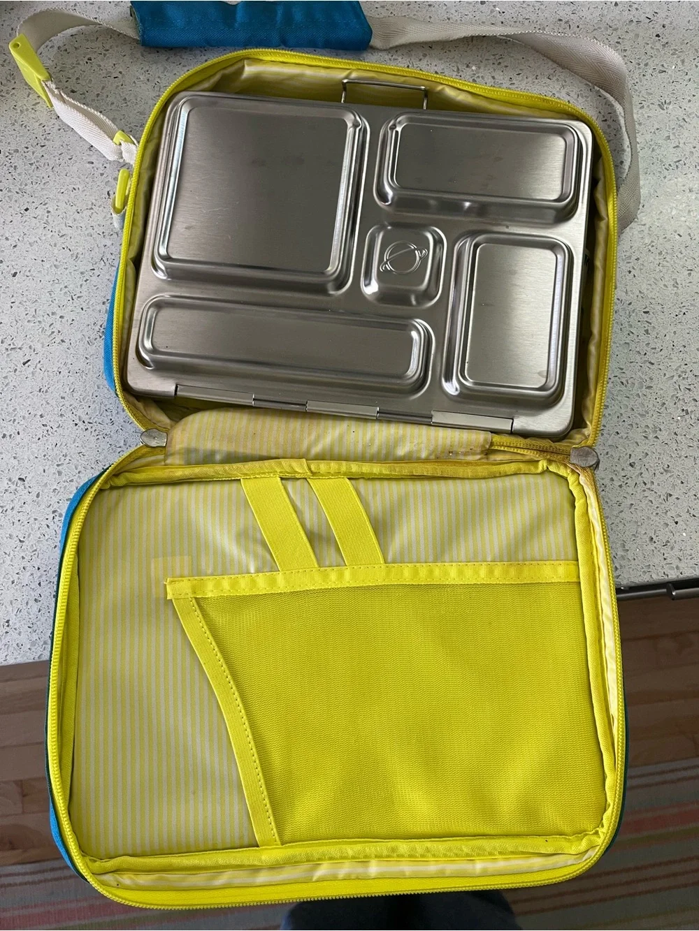 Blue Crossbody Lunch Bag with Yellow Trim